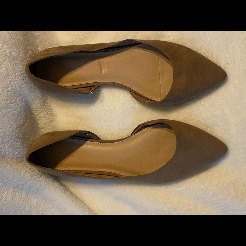 Tan D’Orsay Flats - Picture 8 of 12